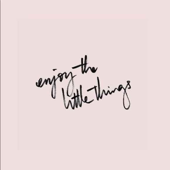 Meet your Posher, Cheryl - Picture 1 of 1